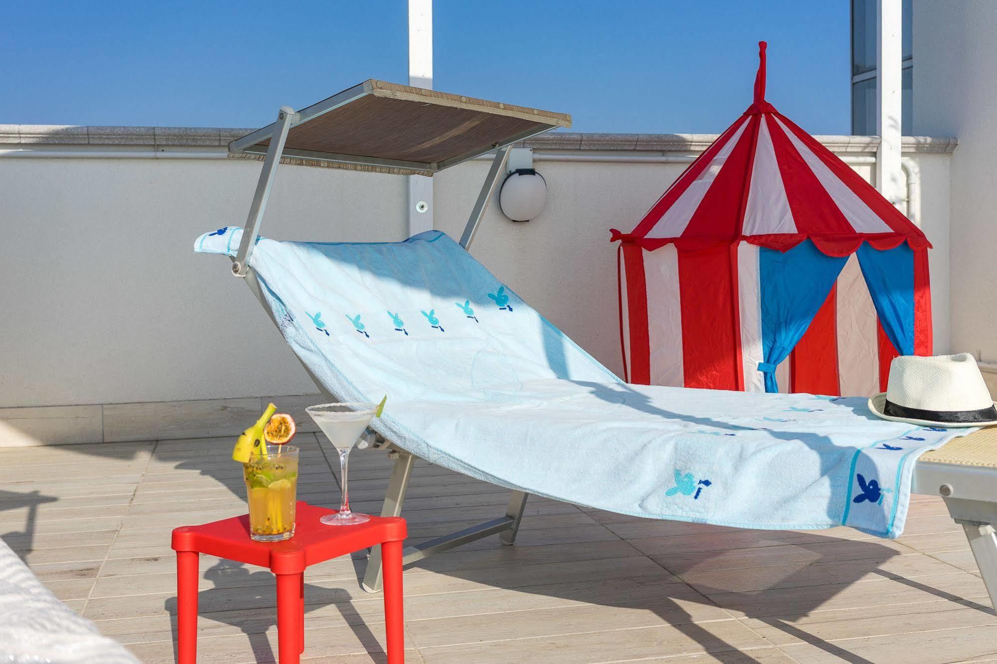 Regina Hotel E Ristorante Punta Marina Zewnętrze zdjęcie